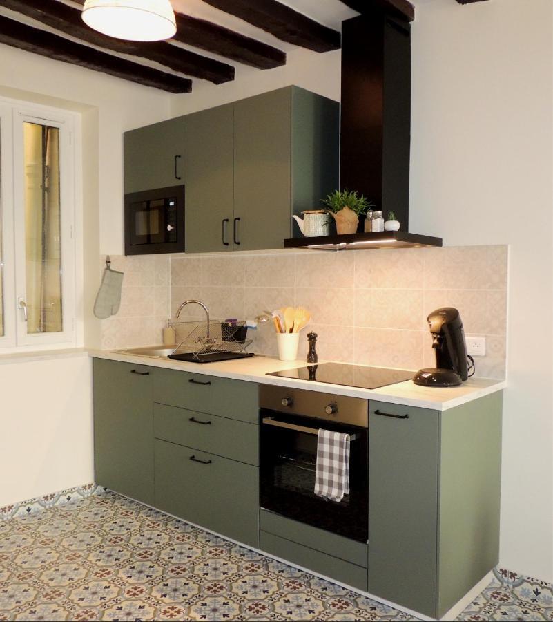 Studio Tout Confort A 2 Pas Du Chateau St Germain Saint-Germain-en-Laye Exterior photo