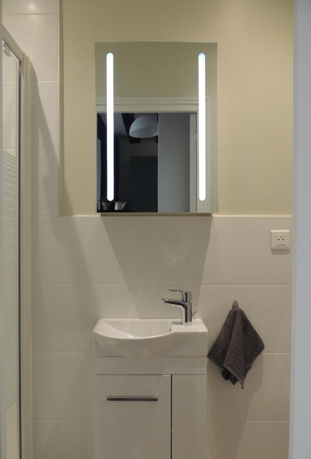 Studio Tout Confort A 2 Pas Du Chateau St Germain Saint-Germain-en-Laye Exterior photo